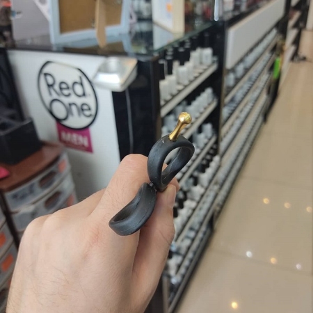 قیچی دسته پلاستیکی ایتالیایی هنبور شماره 5